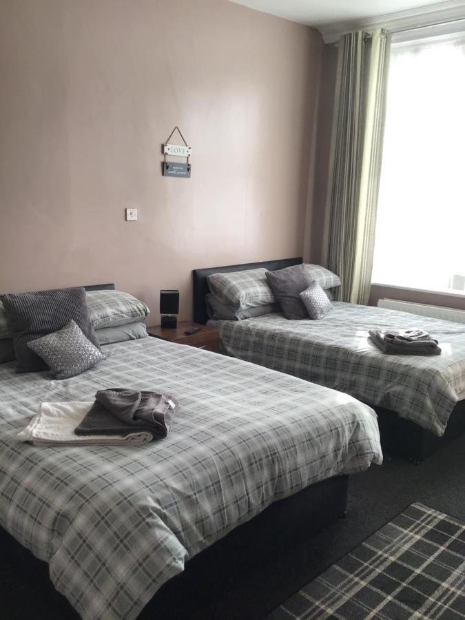 Hotel The Holystone Bar & Restaurant Forest Hall Esterno foto